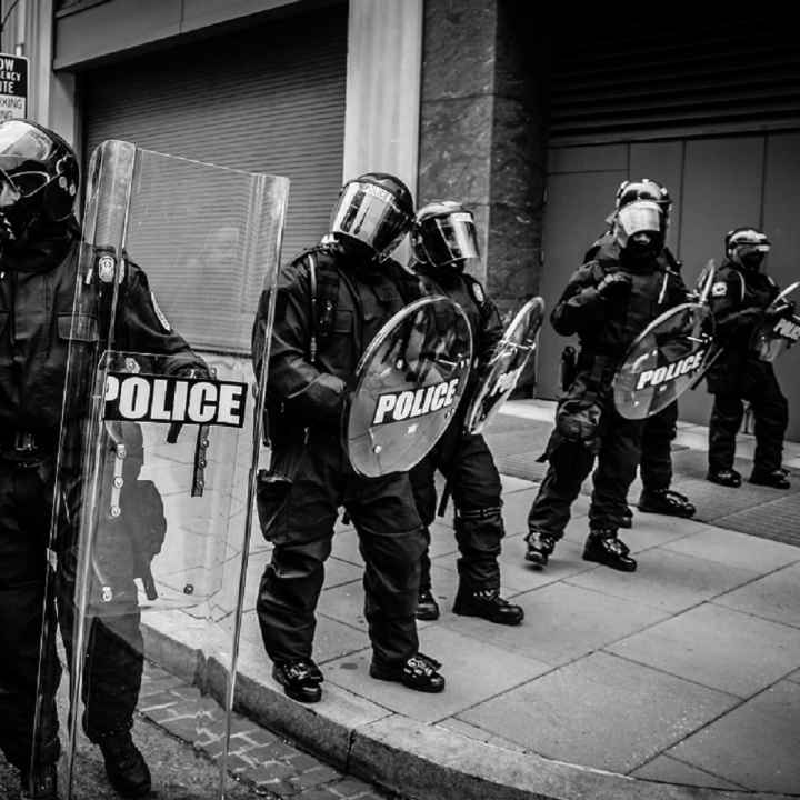 police in riot gear